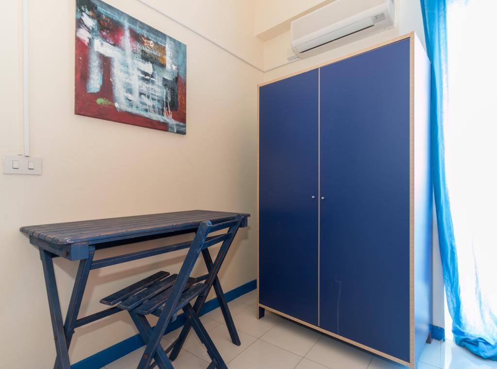 Plaza Beach Hostel Santa Croce Camerina Exterior photo