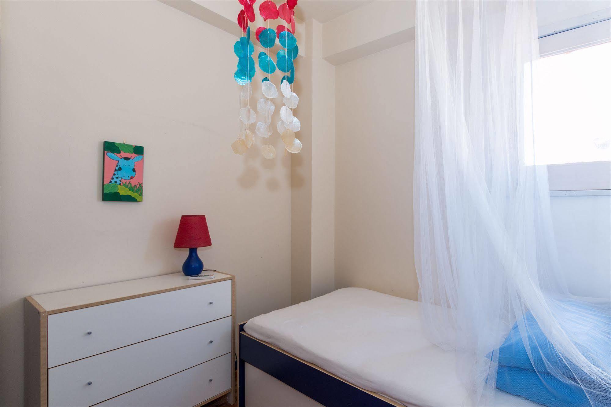 Plaza Beach Hostel Santa Croce Camerina Exterior photo